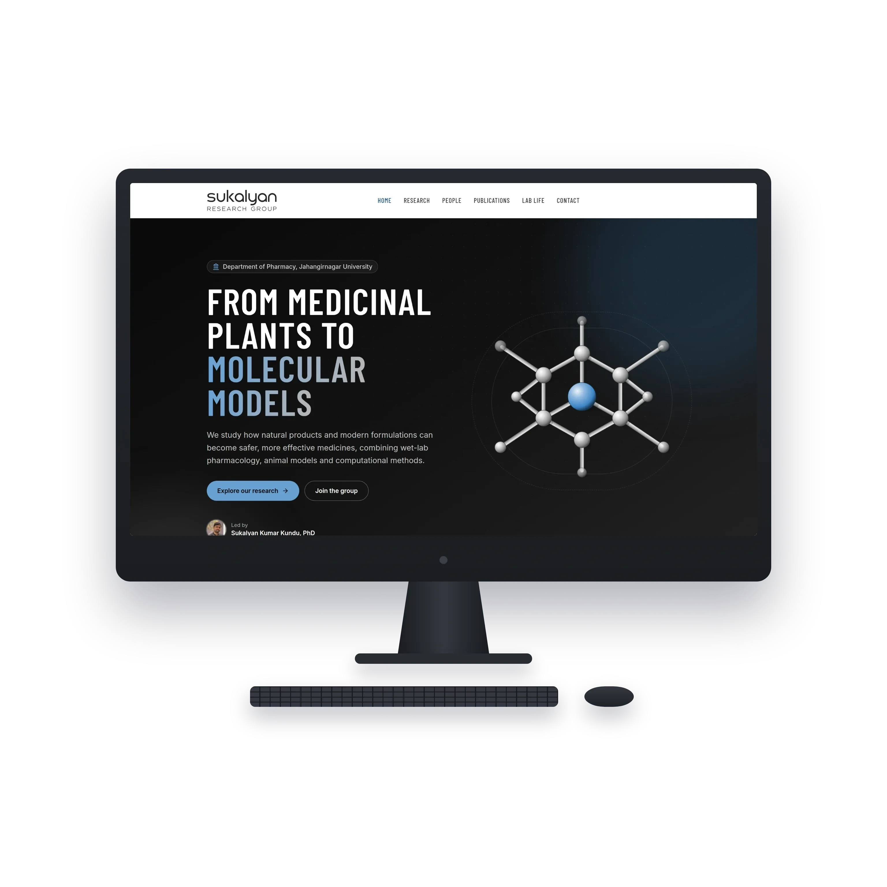 The home page on a desktop: from medicinal plants to molecular models, the two calls to action and the molecule illustration over the black hero
